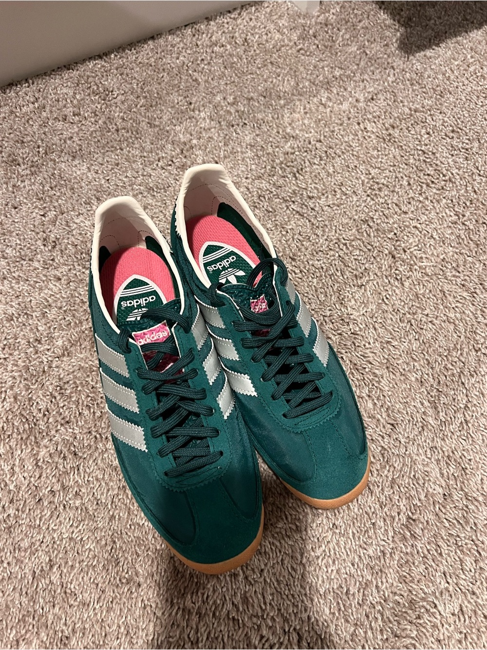 Like NEW! Adidas SL 72 OG green Pink Sneakers size 7.5 - Picture 4 of 10
